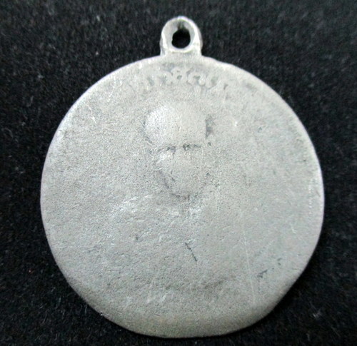 เหรียญกรมหลวงชุมพรฯ หลัง หลวงปู่ศุขฯ รุ่นหนึ่ง ร.ศ.129