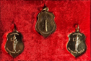 เหรียญพระหลักเมืองกรุงรัตนโกสินทร์ ปี2518 แจกวัดทหารผ่านศึก