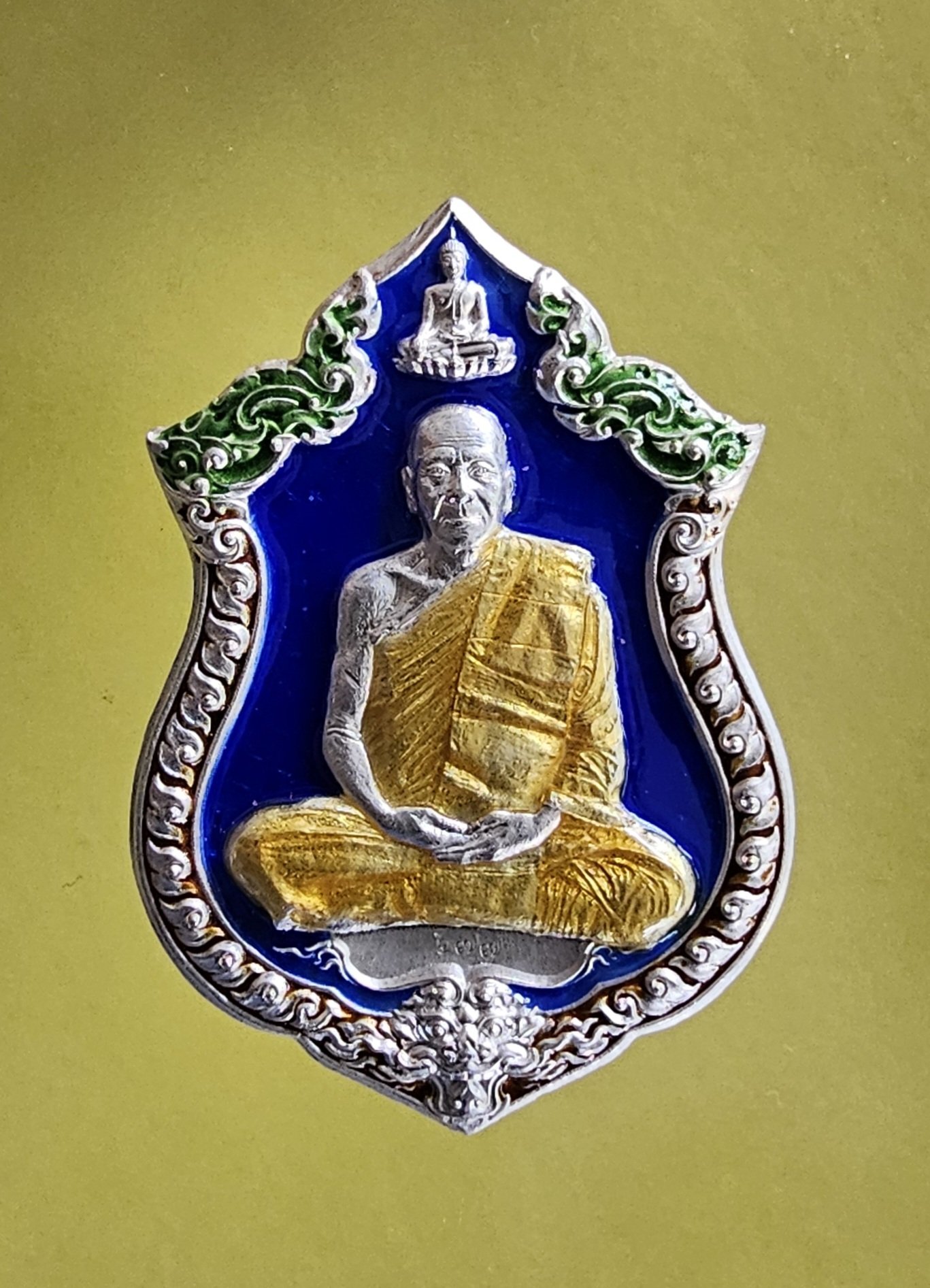 เสมาเศรษฐีพันล้าน  เงินลงยาพื้นน้ำเงิน หลวงพ่อทอง วัดบ้านไร่